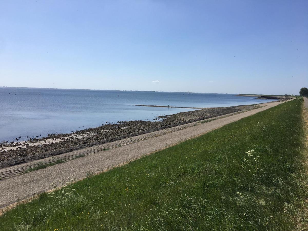 ホテル Glamping Aan De Thoolse Kust Poortvliet エクステリア 写真