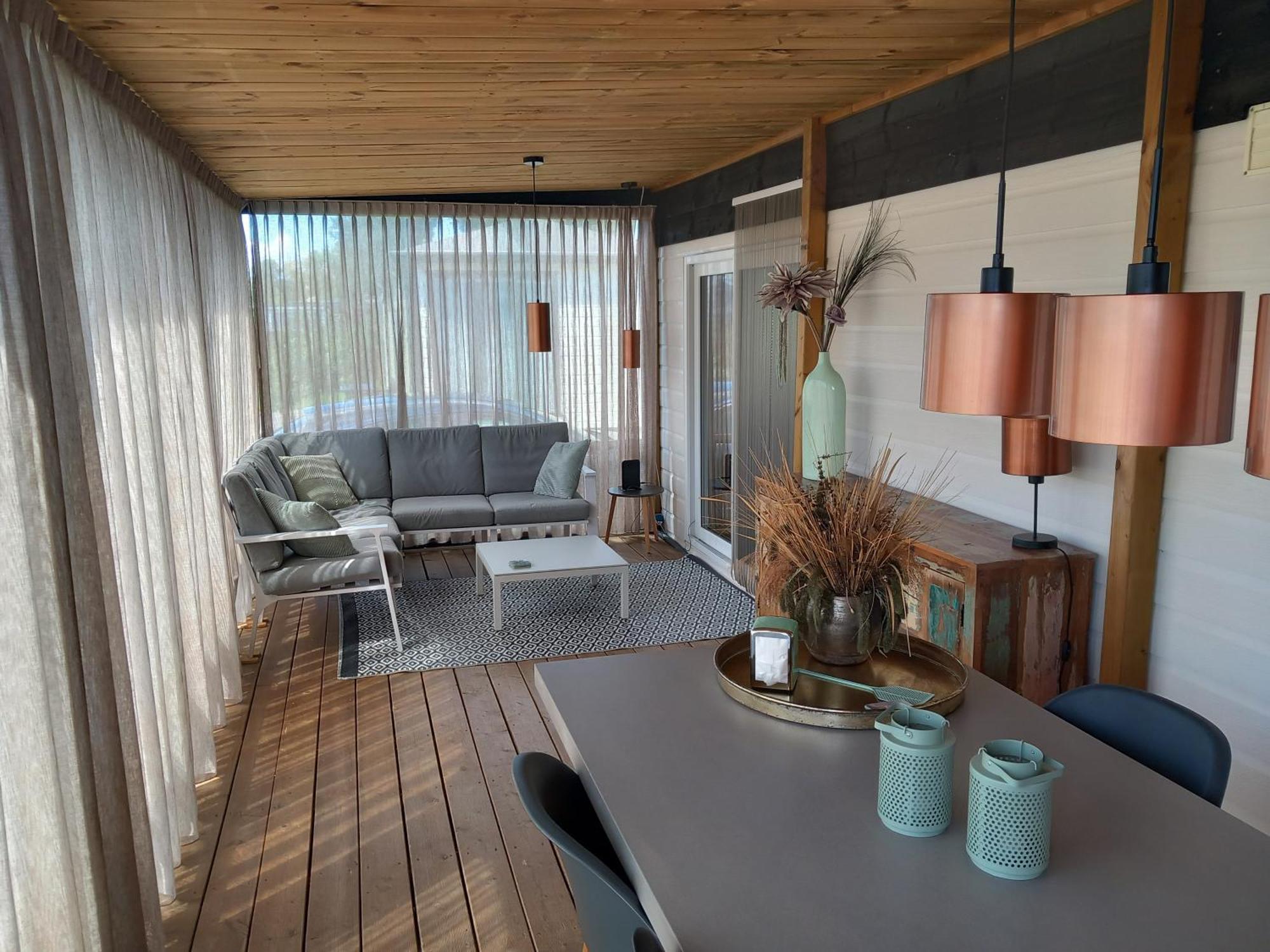 ホテル Glamping Aan De Thoolse Kust Poortvliet エクステリア 写真